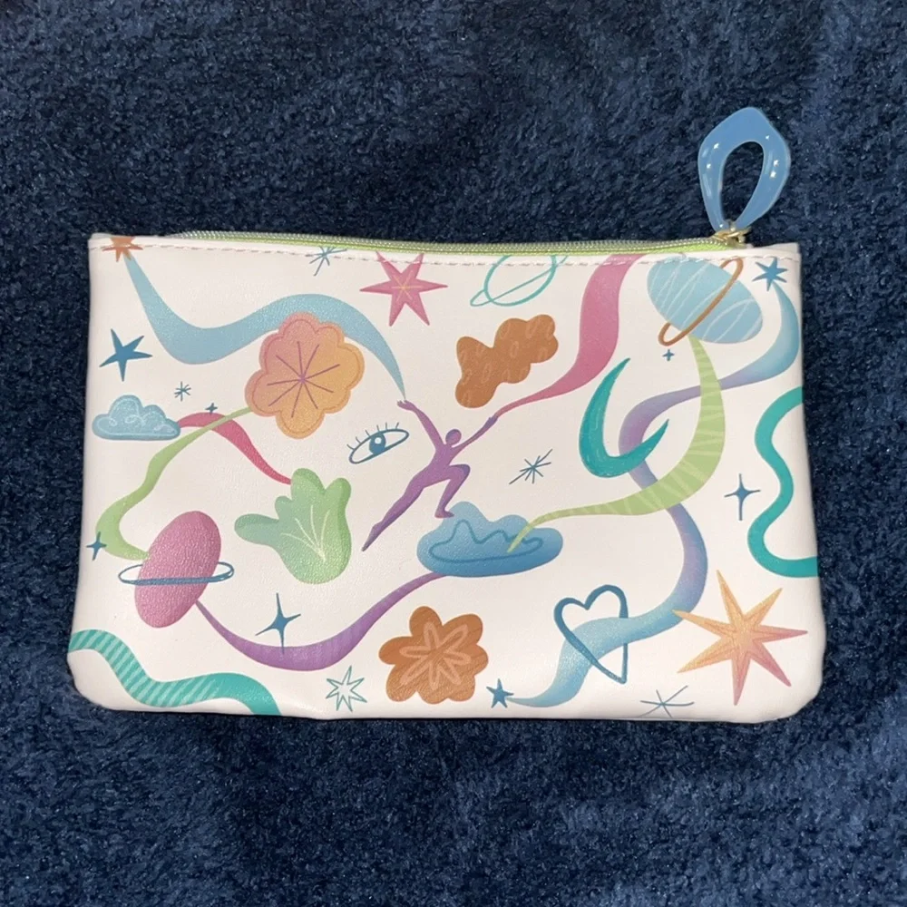 Ipsy September 2024 glam bag, makeup pouch